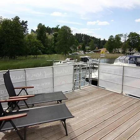 Houseboat Auf Dem Roblinsee Furstenberg/havel - Dbs011001-n